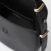 Δερμάτινη τσάντα ώμου Prada Arqua με πτερύγιο Δερμάτινη τσάντα ώμου Prada Arqua με πτερύγιο