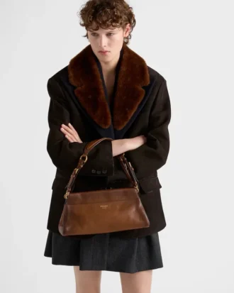 Δερμάτινη τσάντα Prada EnchaîNa Medium
