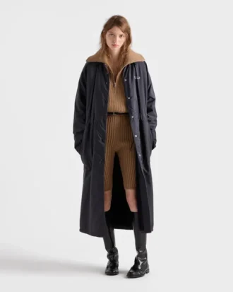 Ελαφρύ αδιάβροχο από Re-Nylon