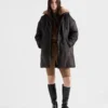 Ελαφρύ αδιάβροχο από Re-Nylon Ελαφρύ αδιάβροχο από Re-Nylon