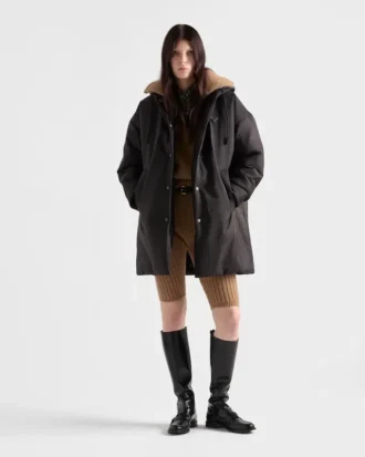 Ελαφρύ αδιάβροχο από Re-Nylon