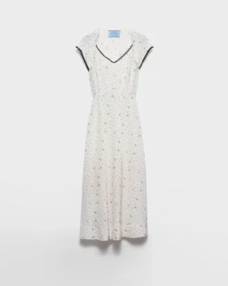 Φόρεμα Ponga με floral print Φόρεμα Ponga με floral print