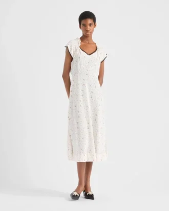 Φόρεμα Ponga με floral print Φόρεμα Ponga με floral print