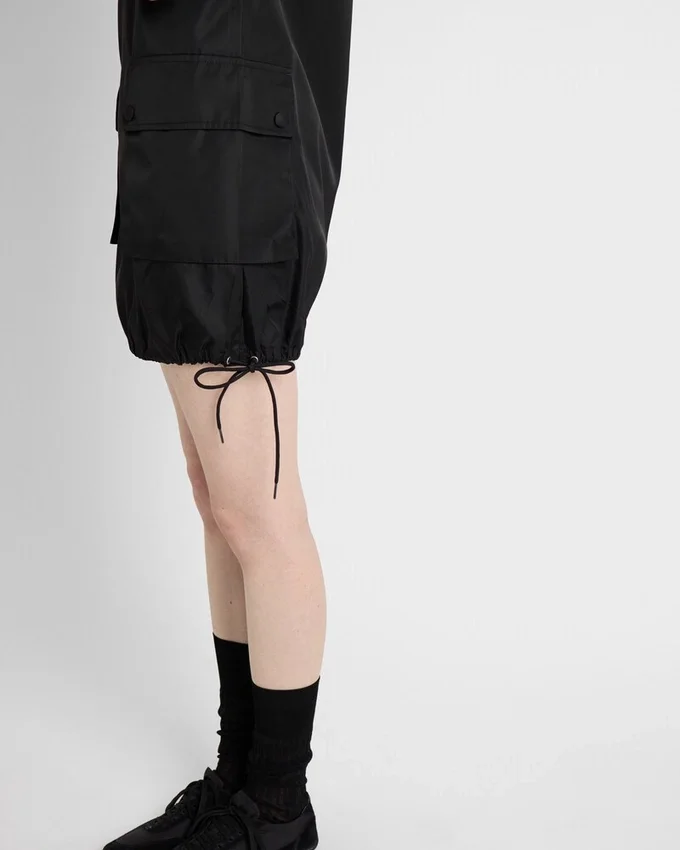 Φόρεμα Re-Nylon χωρίς μανίκια Φόρεμα Re-Nylon χωρίς μανίκια