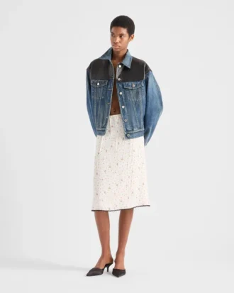 Φούστα από πονζέ με floral print Φούστα από πονζέ με floral print