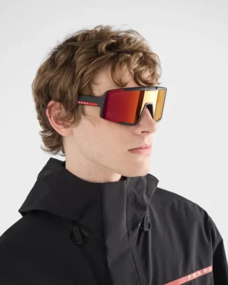 Γυαλιά ηλίου Prada Linea Rossa Active