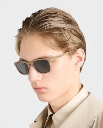 Γυαλιά ηλίου Prada Runway