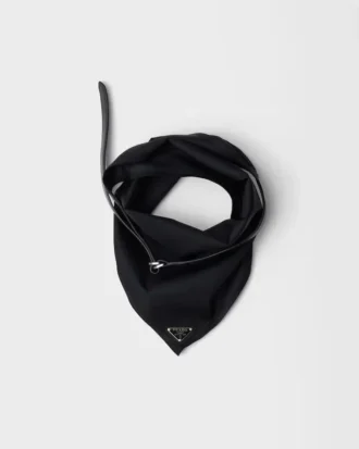 Κασκόλ από Re-Nylon και δέρμα