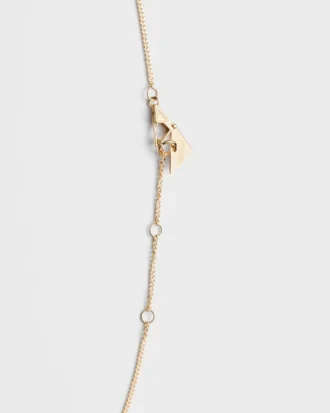 Κολιέ με κρεμαστό κόσμημα Eternal Gold Cut-Out από κίτρινο χρυσό με διαμάντια Κολιέ με κρεμαστό κόσμημα Eternal Gold Cut-Out από κίτρινο χρυσό με διαμάντια