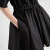 Κοντομάνικο φόρεμα από Re-Nylon Κοντομάνικο φόρεμα από Re-Nylon