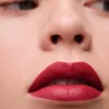 Κραγιόν Prada Monochrome Hyper Matte – B03 – Μαόνι Κραγιόν Prada Monochrome Hyper Matte – B03 – Μαόνι
