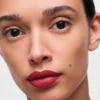 Κραγιόν Prada Monochrome Hyper Matte – B03 – Μαόνι Κραγιόν Prada Monochrome Hyper Matte – B03 – Μαόνι