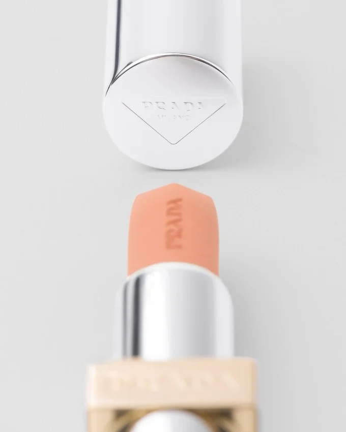Κραγιόν Prada Monochrome Hyper Matte – B11 – Alabaster Κραγιόν Prada Monochrome Hyper Matte – B11 – Alabaster