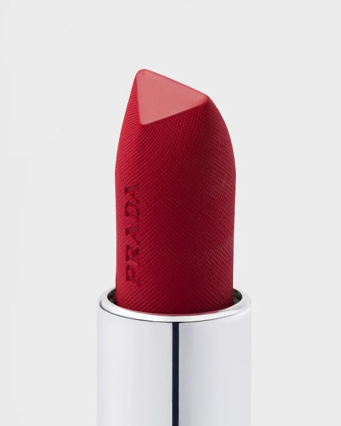 Κραγιόν Prada Monochrome Hyper Matte – R28 – Fuoco Κραγιόν Prada Monochrome Hyper Matte – R28 – Fuoco