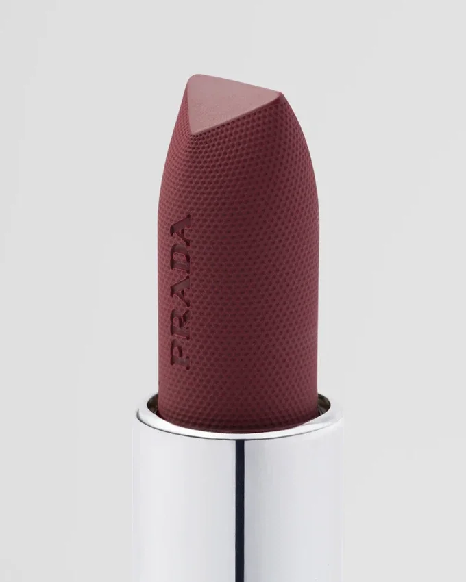 Κραγιόν Prada Monochrome Soft Matte – B105 – Tonka Κραγιόν Prada Monochrome Soft Matte – B105 – Tonka