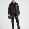 Μακρύ μπουφάν με γέμιση από Re-Nylon Μακρύ μπουφάν με γέμιση από Re-Nylon