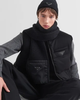Μαλλί κασκόλ με τσέπη από Re-Nylon Gabardine