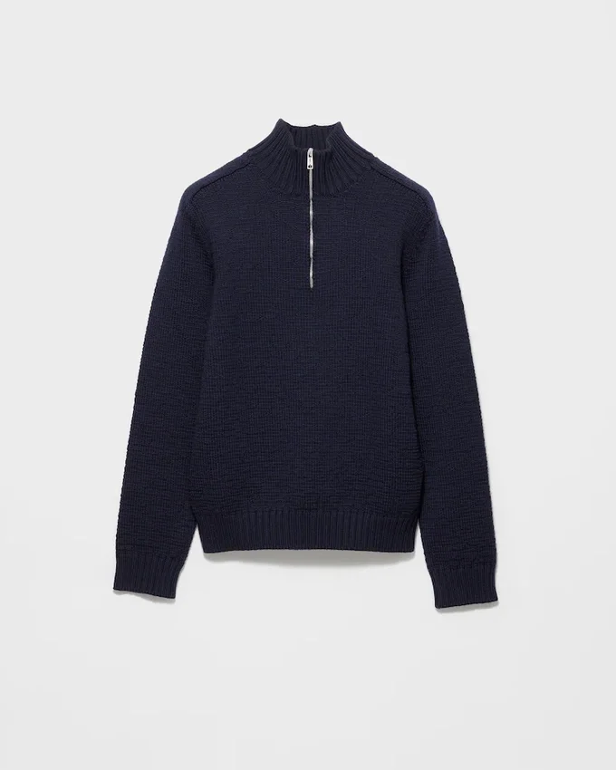 Μαλλί με γυρισμένο γιακά Μαλλί με γυρισμένο γιακά