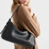 Μεγάλη δερμάτινη τσάντα ώμου Prada Aimae Μεγάλη δερμάτινη τσάντα ώμου Prada Aimae