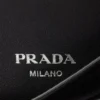 Μεγάλη δερμάτινη τσάντα ώμου Prada Fold Μεγάλη δερμάτινη τσάντα ώμου Prada Fold