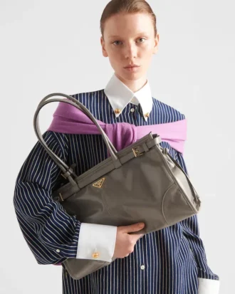 Μεγάλη δερμάτινη τσάντα Prada Bonnie
