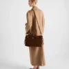 Μεγάλη τσάντα Prada Bonnie από σουέτ Μεγάλη τσάντα Prada Bonnie από σουέτ