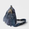 Μεγάλη τσάντα Prada Explore από Re-Nylon και δέρμα Μεγάλη τσάντα Prada Explore από Re-Nylon και δέρμα