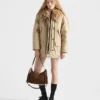 Μεγάλη τσάντα Prada Explore από σουέτ Μεγάλη τσάντα Prada Explore από σουέτ