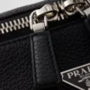 Μεσαίου μεγέθους δερμάτινη τσάντα ώμου Μεσαίου μεγέθους δερμάτινη τσάντα ώμου