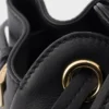 Μεσαίου μεγέθους δερμάτινη τσάντα ώμου Prada Carry Μεσαίου μεγέθους δερμάτινη τσάντα ώμου Prada Carry