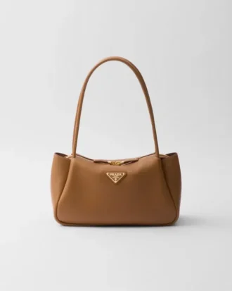 Μεσαίου μεγέθους δερμάτινη τσάντα ώμου Prada Darling