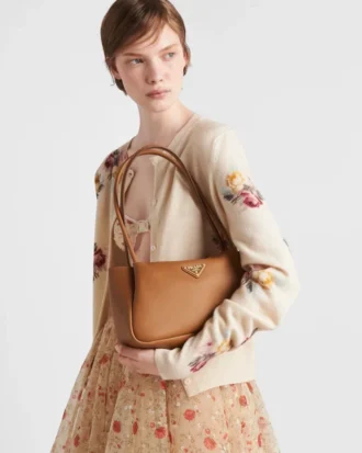 Μεσαίου μεγέθους δερμάτινη τσάντα ώμου Prada Darling