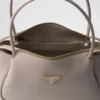 Μεσαίου μεγέθους δερμάτινη τσάντα ώμου Prada Darling Μεσαίου μεγέθους δερμάτινη τσάντα ώμου Prada Darling