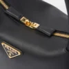 Μεσαίου μεγέθους δερμάτινη τσάντα ώμου Prada Darling Μεσαίου μεγέθους δερμάτινη τσάντα ώμου Prada Darling
