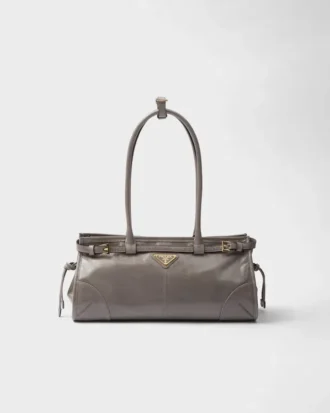 Μεσαίου μεγέθους δερμάτινη τσάντα Prada Bonnie