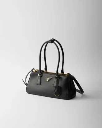 Μεσαίου μεγέθους δερμάτινη τσάντα Prada Galleria