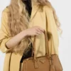 Μεσαίου μεγέθους δερμάτινη τσάντα Prada Galleria Μεσαίου μεγέθους δερμάτινη τσάντα Prada Galleria