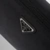 Μεσαίου μεγέθους θήκη από Re-Nylon Μεσαίου μεγέθους θήκη από Re-Nylon