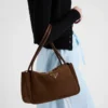 Μεσαίου μεγέθους τσάντα ώμου Prada Darling από σουέτ Μεσαίου μεγέθους τσάντα ώμου Prada Darling από σουέτ