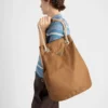 Μεσαίου μεγέθους τσάντα Prada Mariner από Re-Nylon Μεσαίου μεγέθους τσάντα Prada Mariner από Re-Nylon