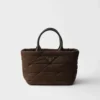Μεσαίου μεγέθους τσάντα tote με επένδυση από Re-Nylon και δέρμα