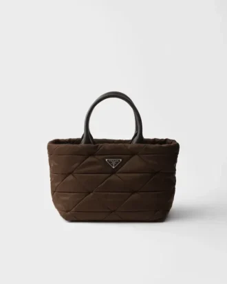 Μεσαίου μεγέθους τσάντα tote με επένδυση από Re-Nylon και δέρμα
