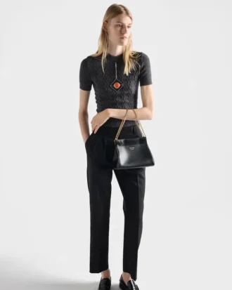 Μικρή δερμάτινη τσάντα Prada EnchaîNa