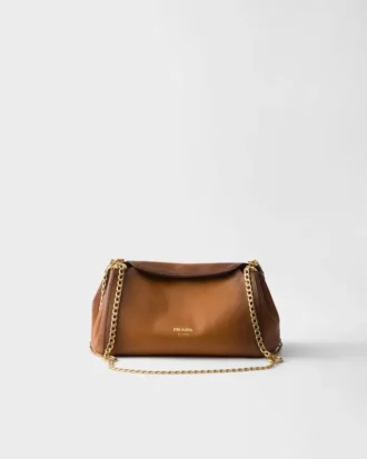 Μικρή δερμάτινη τσάντα Prada Tumulte
