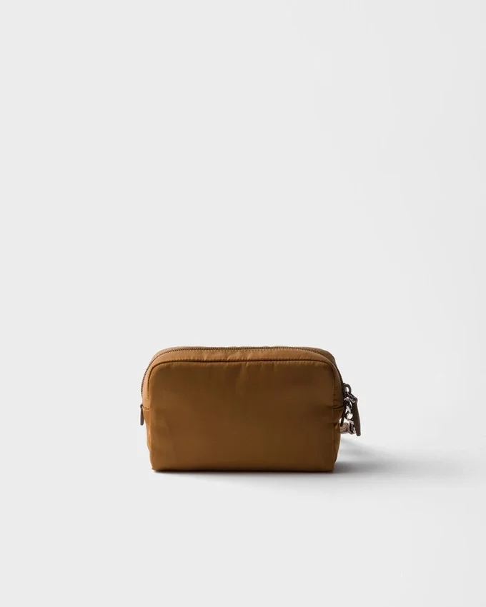 Μικρή θήκη Re-Nylon Μικρή θήκη Re-Nylon