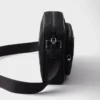 Μικρή τσάντα ώμου από Re-Nylon και δέρμα Saffiano Μικρή τσάντα ώμου από Re-Nylon και δέρμα Saffiano