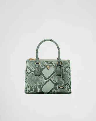 Μικρή τσάντα Prada Galleria από δέρμα πύθωνα