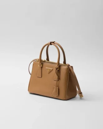 Μικρή τσάντα Prada Galleria από δέρμα Saffiano