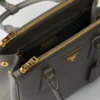 Μικρή τσάντα Prada Galleria από δέρμα Saffiano Μικρή τσάντα Prada Galleria από δέρμα Saffiano