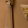 Μικρή τσάντα Prada Galleria από δέρμα Saffiano Μικρή τσάντα Prada Galleria από δέρμα Saffiano